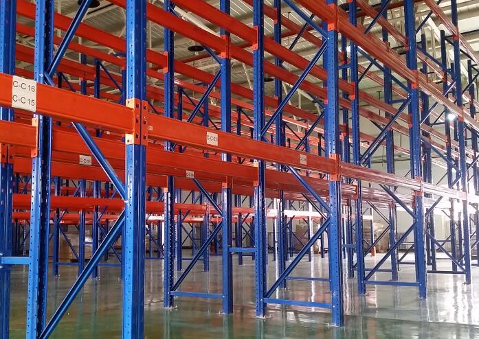 叉车来设计结构也可以调货价相同 叉车来设计结构也可以调货价相同